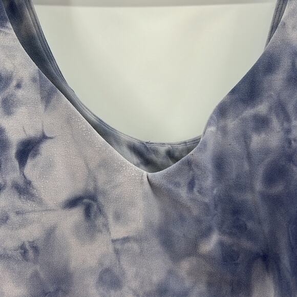 Lululemon Women's Align Tank Top - Diamond Dye Iced Iris Peri Purple - 8 - Picture 2 of 5